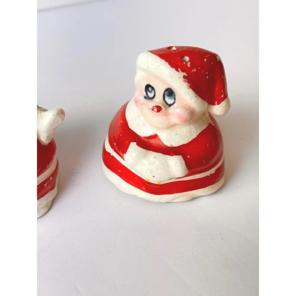 Vintage Kreiss & Co. Ceramic Santa Salt and Pepper Shakers Distinctive Eyes MCM